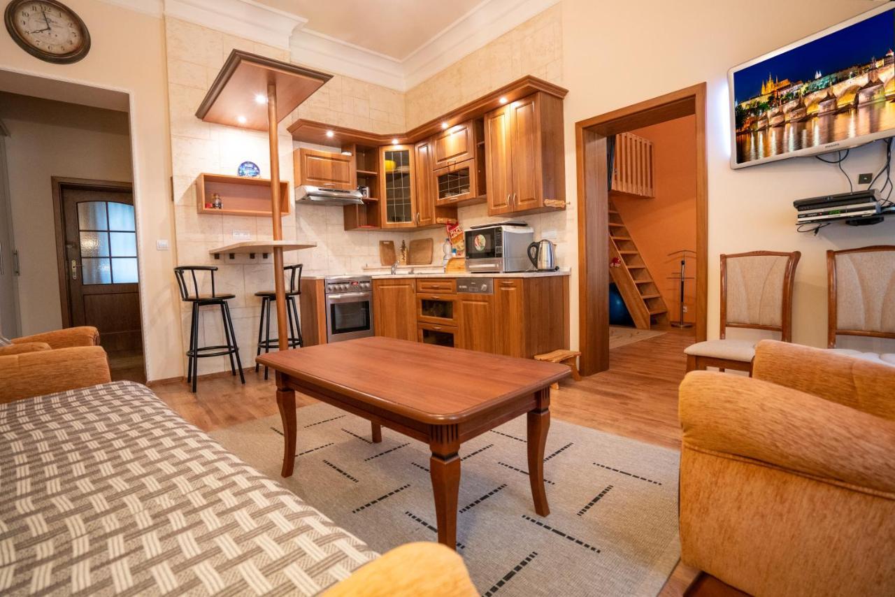 Apartment Ferdinand Karlsbad Buitenkant foto