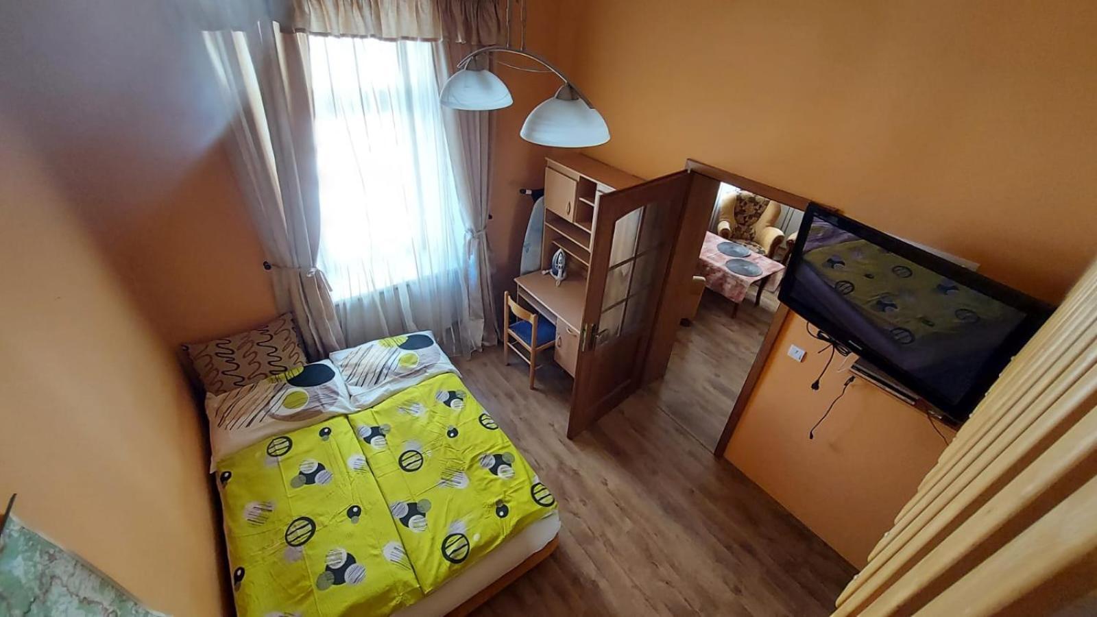 Apartment Ferdinand Karlsbad Buitenkant foto